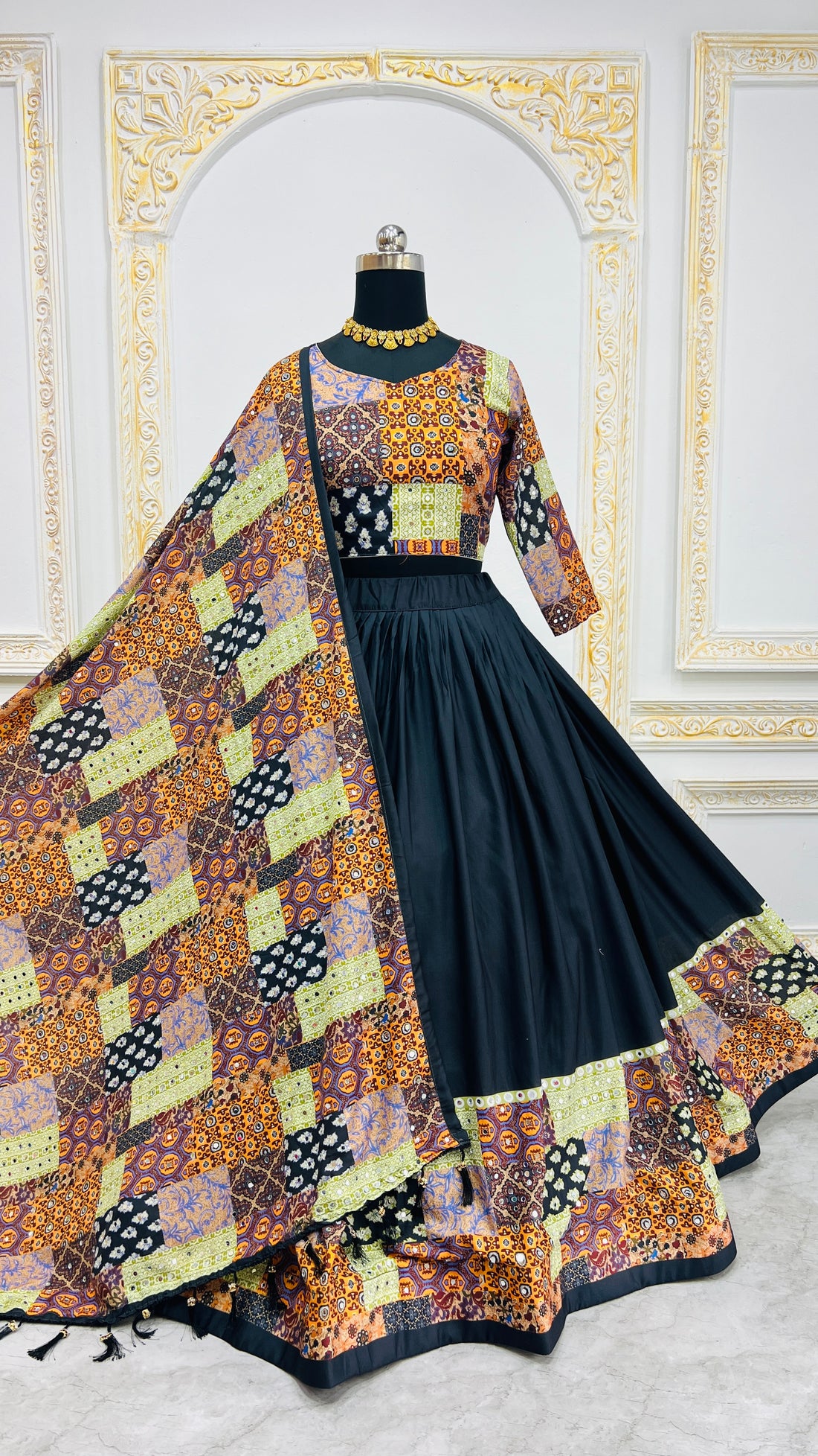 Looking for lehengas for women that truly stand out? Explore designer lehenga choli styles online at Koskii and discover the look you will love.