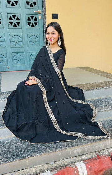 *✨ Elegant Georgette Gown Set ✨*